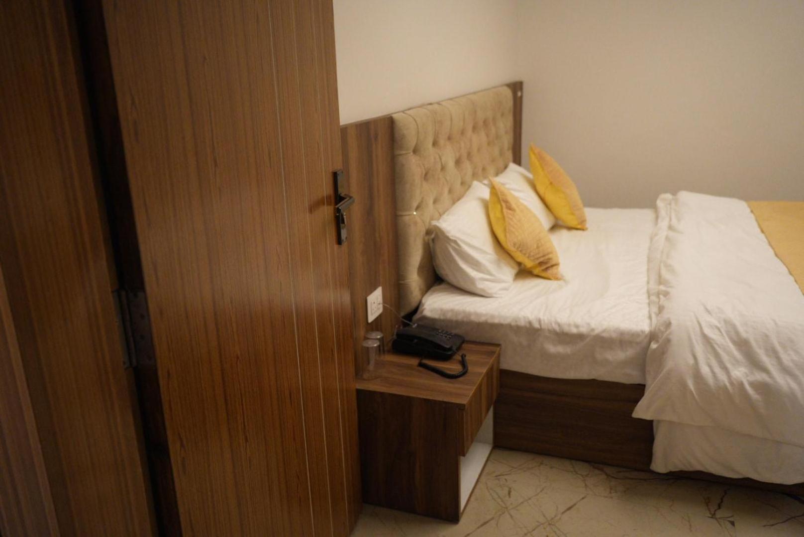 Hotel Harry Ришикеш Экстерьер фото