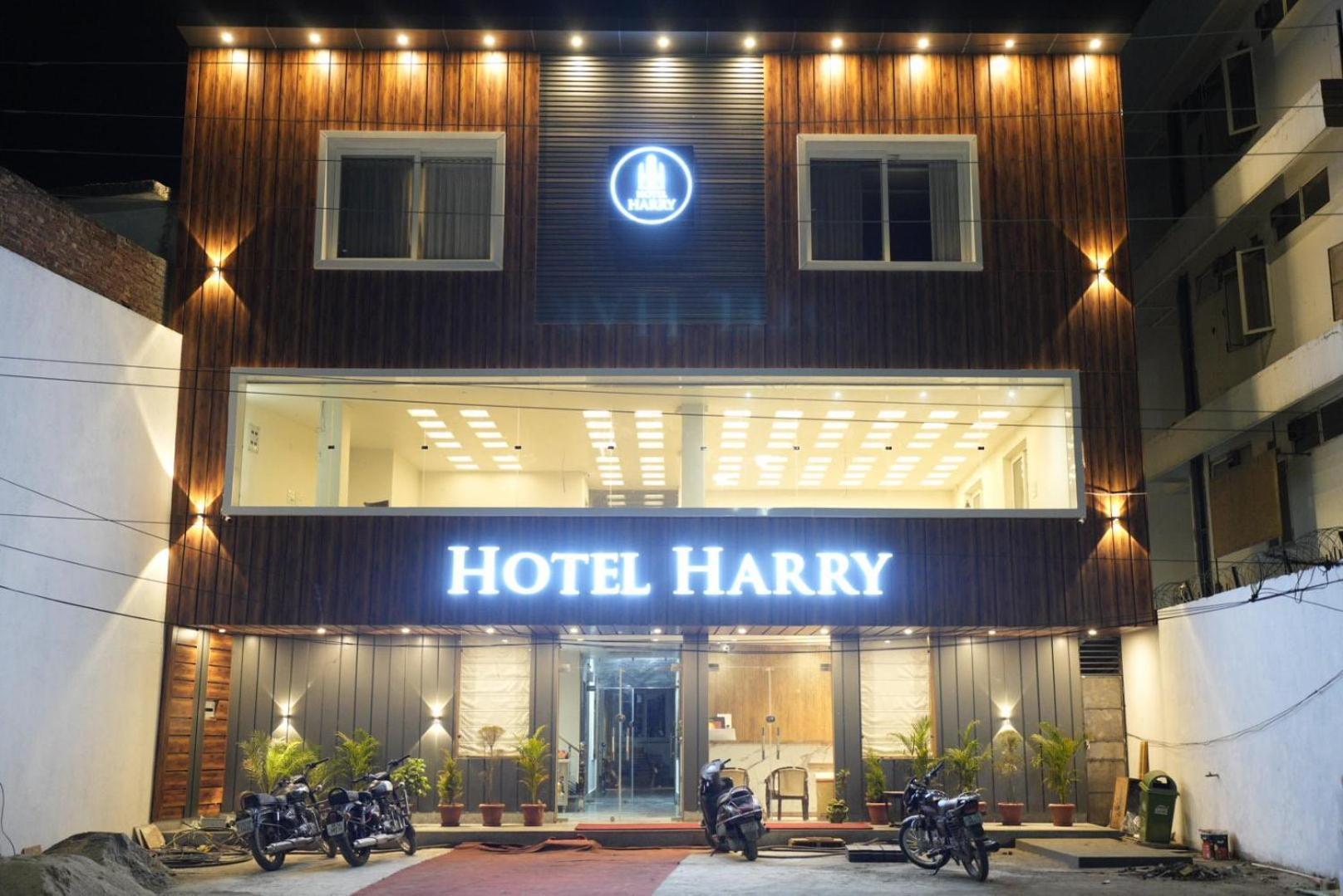 Hotel Harry Ришикеш Экстерьер фото